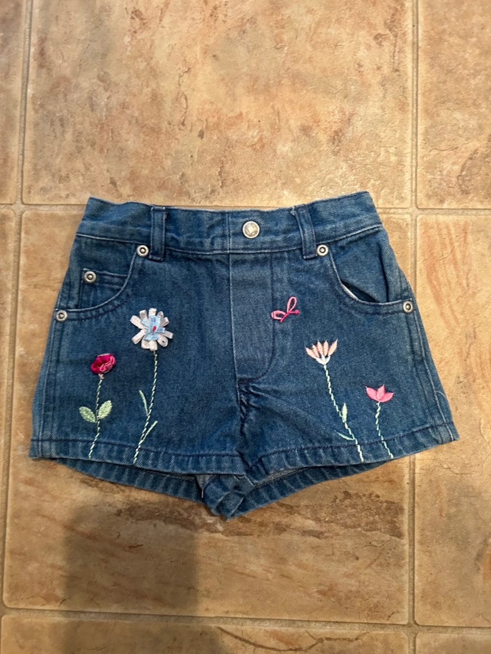 KRU girls shorts